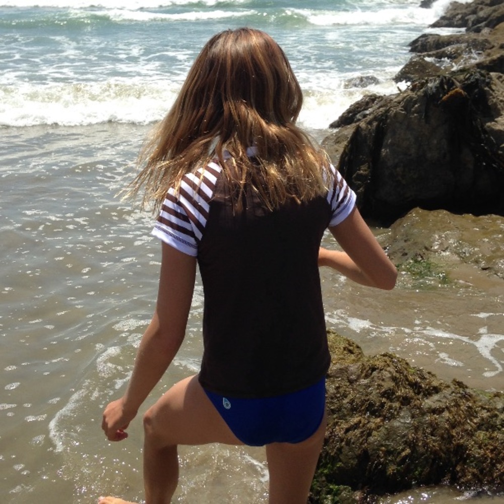 Kids UPF Protection Brown/White Striped Rash Guard - Picture 3 of 8